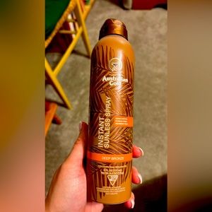 Instant bronzing sunless tanning lotion